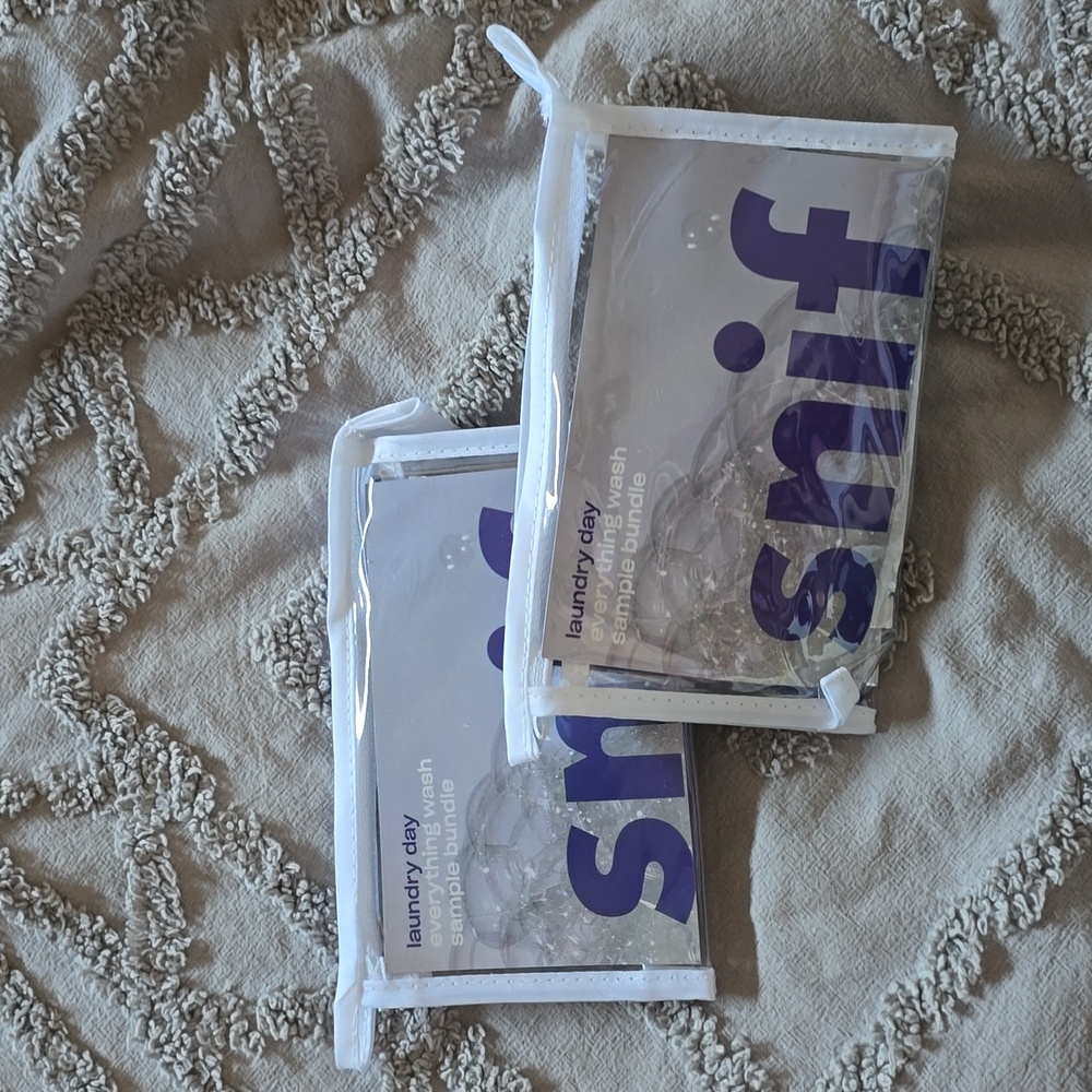 Snif Laundry Day Everything Wash Detergent Sampler (6 Detergent Packs) New